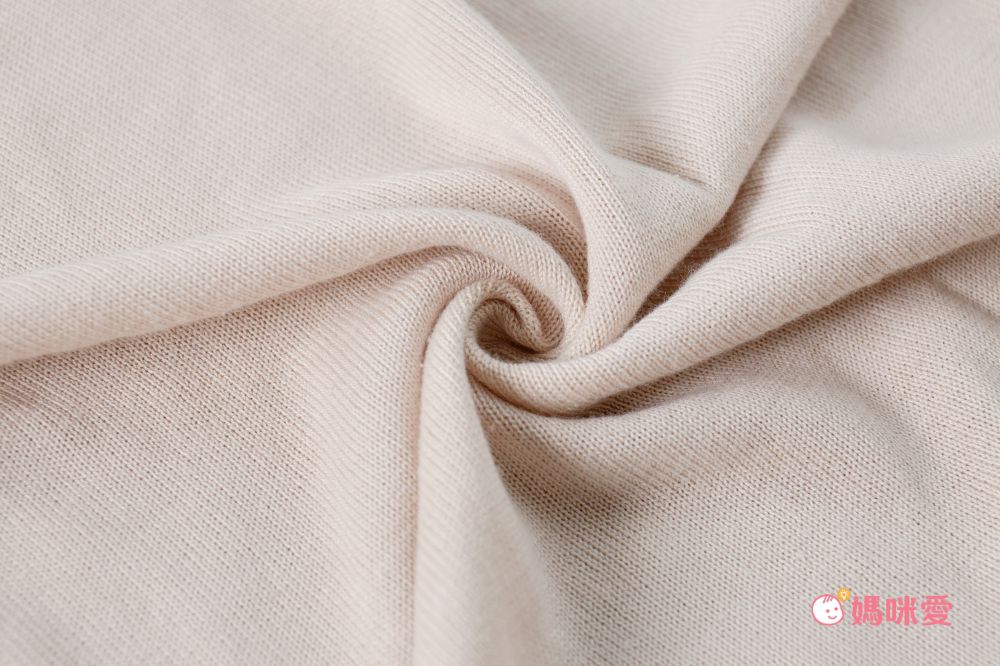 日本 Honeys - 蕾絲雕花魚尾長裙-米