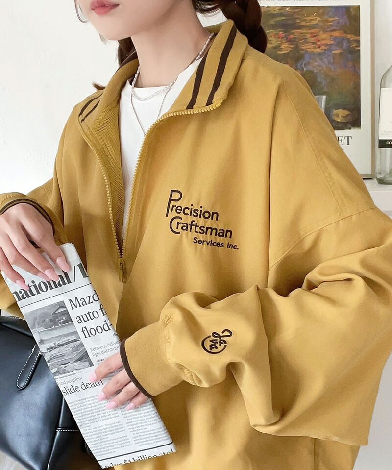 日本 Classical Elf - Java聯名 拉鍊翻領落肩長袖上衣-卡其