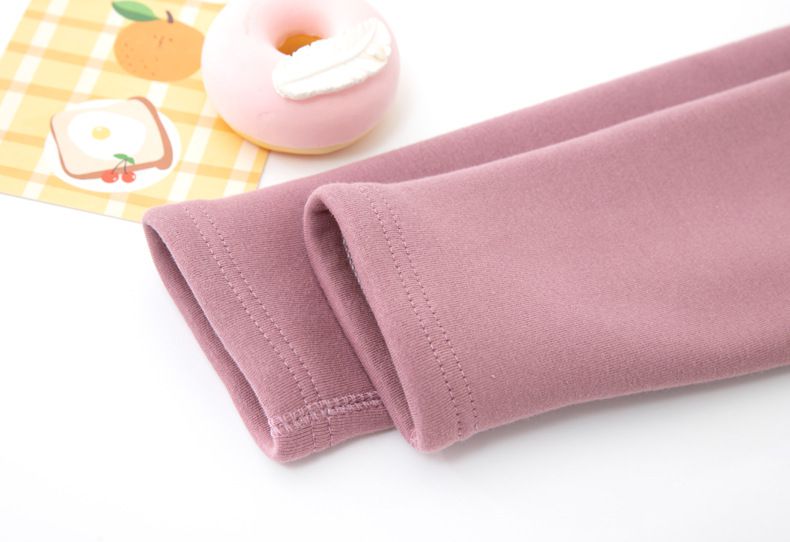 FANMOU - 加絨加厚保暖內搭褲裙-小小愛心-黑色