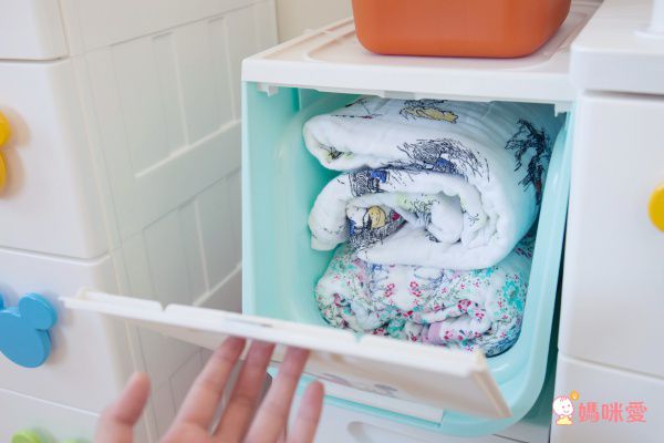 日本 IRIS OHYAMA - 迪士尼系列上掀式收納箱 FLP-S-粉