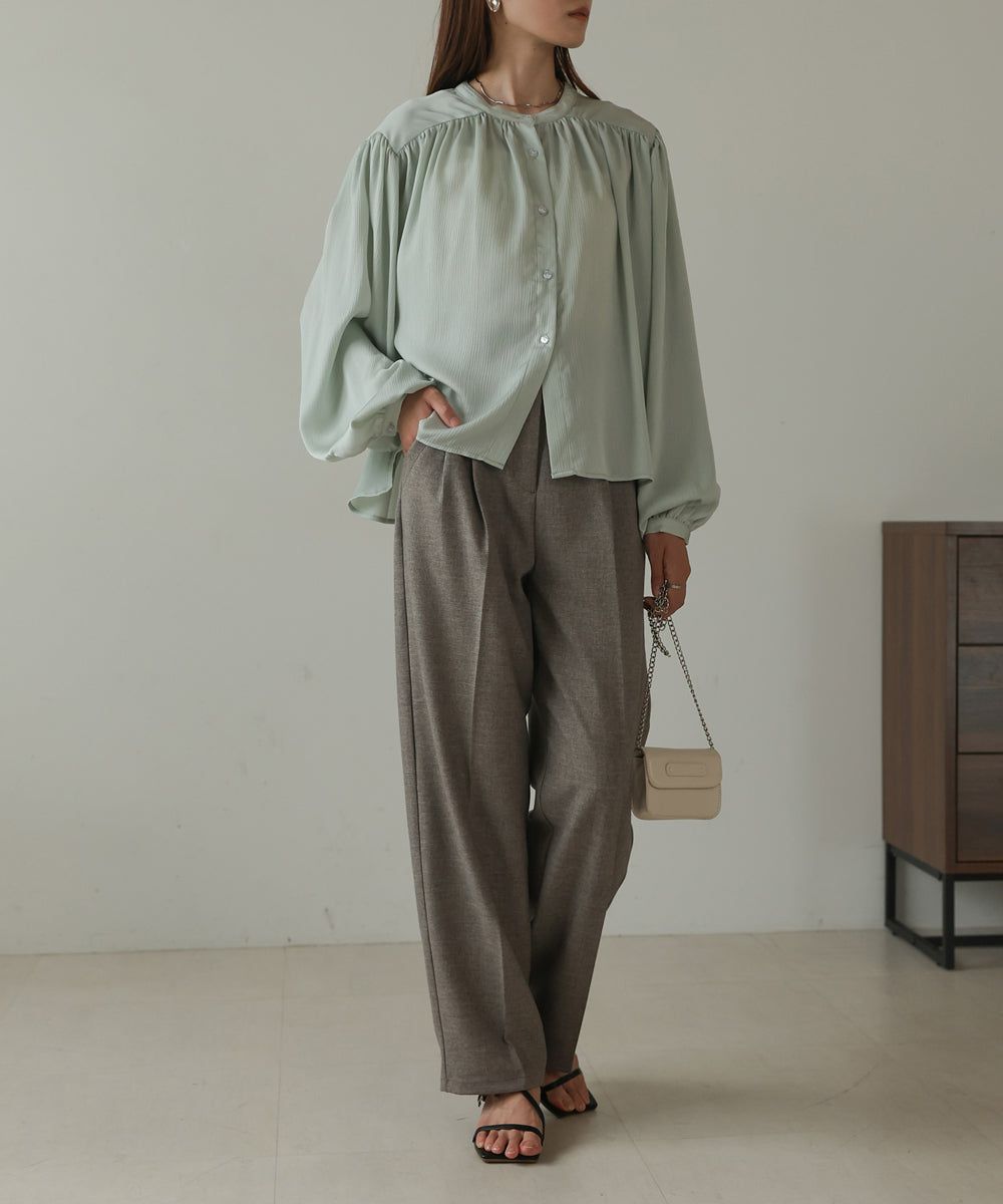 日本 Bab - 優雅垂墜感氣球袖上衣-湖水綠