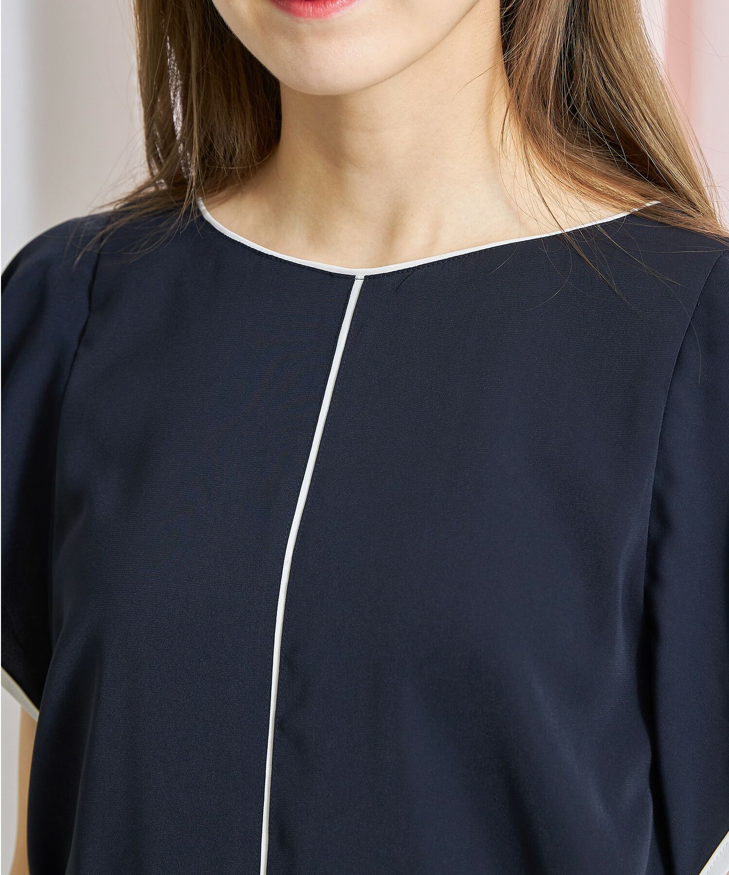 日本 tocco-closet - 撞色滾邊波浪袖上衣-天使白