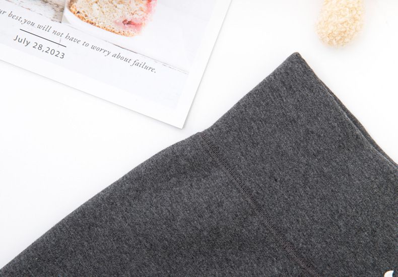 FANMOU - 加厚加絨高腰護肚內搭褲-英文字母SK-黑色