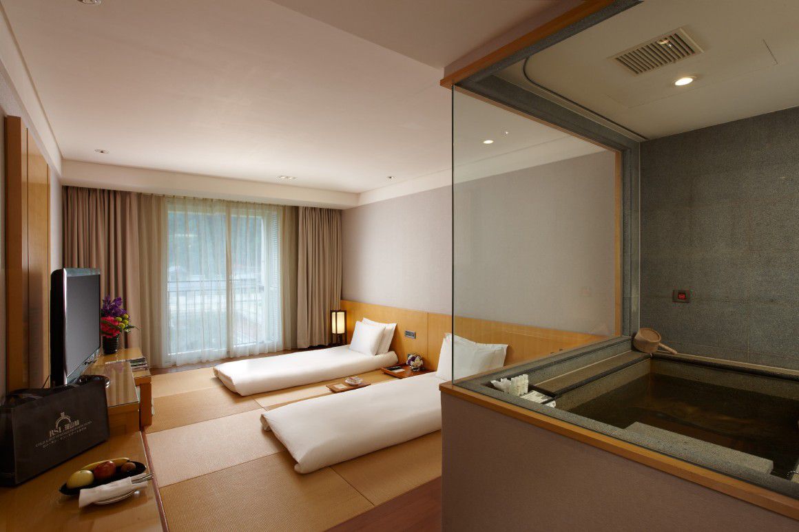 蘇澳瓏山林 5 折起｜全台唯一真正冷熱雙泉五星飯店