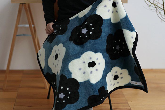 日本代購 - 【SOU·SOU】日本製質感保暖毛毯-黑白花 (70x100cm)