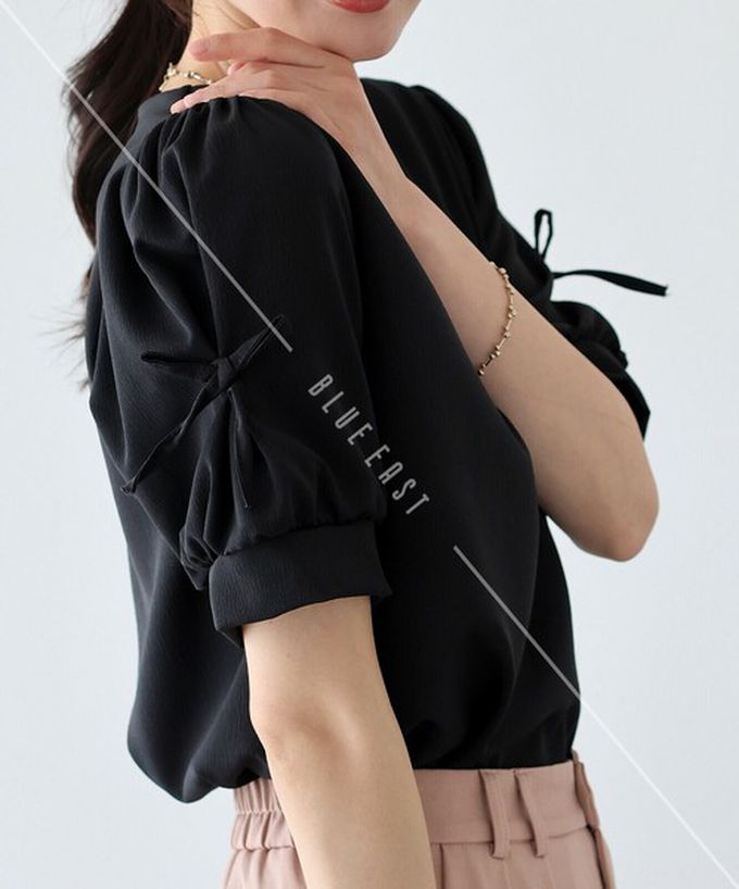 日本 BLUE EAST - 甜美可愛蝴蝶結點綴短袖上衣-條紋-煙燻灰 (M)