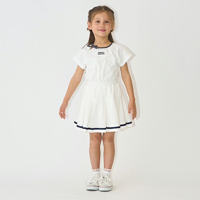 日本 Lycee mine - 柔軟緞帶領刺繡短袖上衣-灰黑