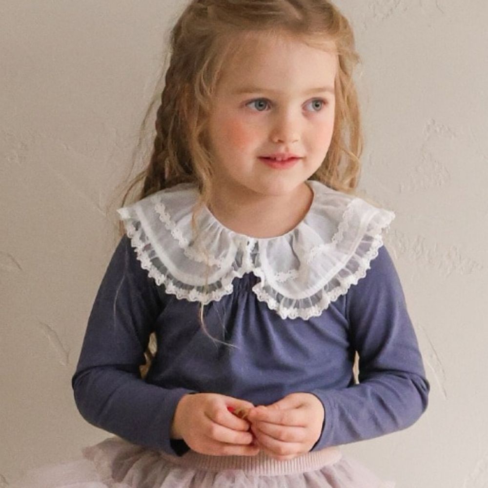 Puellaflo 法式浪漫精緻蕾絲翻領長袖上衣-海軍藍