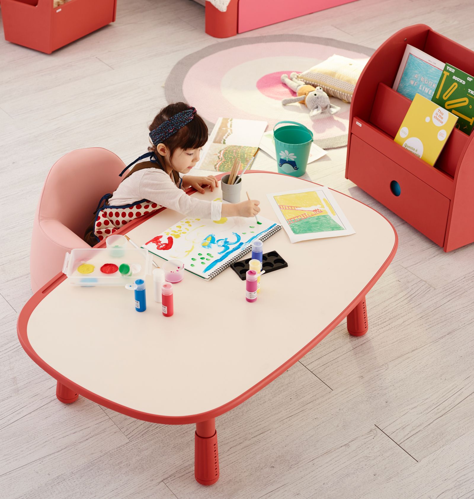寶貝最愛！韓國iloom學童成長桌椅特輯｜Windkids椅＋1200型三段式調整長方桌