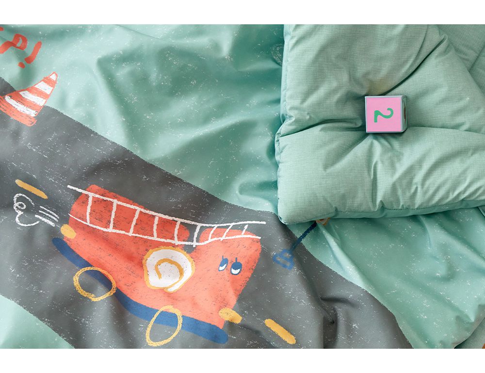 韓國 Maatila - (兒童款)可水洗M2全方位抗菌防蟎棉被-公路車車