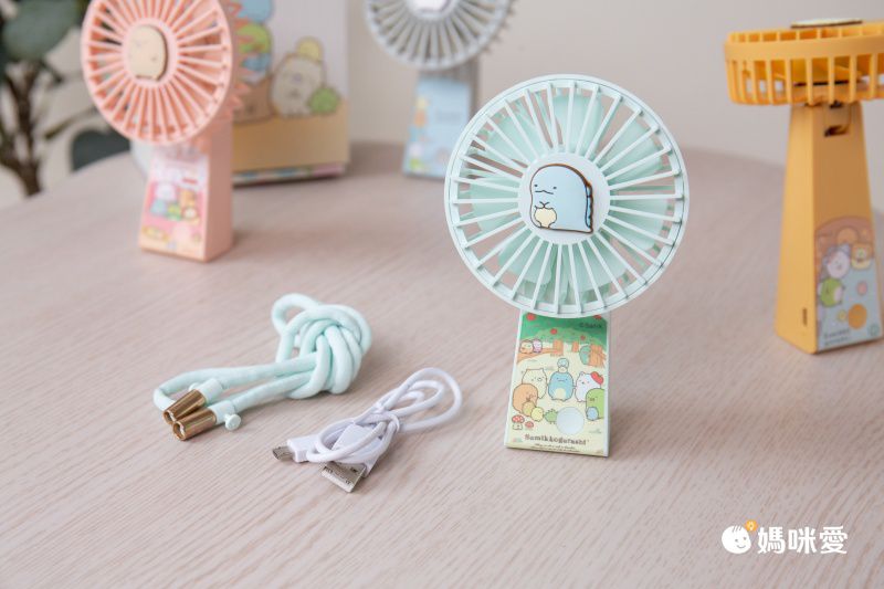 AIRMATE 艾美特 - USB垂直翻轉充電風扇-角落小夥伴款-白熊白