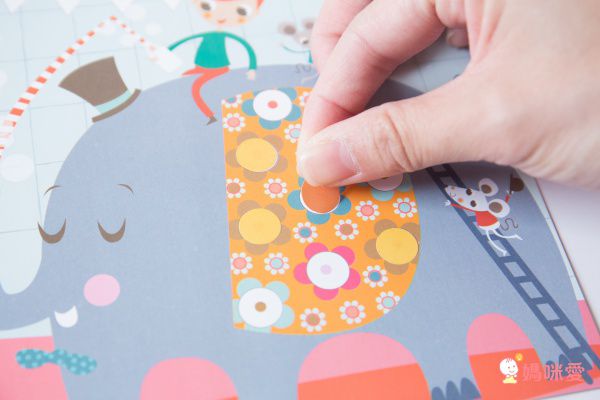 西班牙 APLI - 藝術家貼紙畫-入門-底圖16張+形狀貼紙10張+收納鐵盒1個