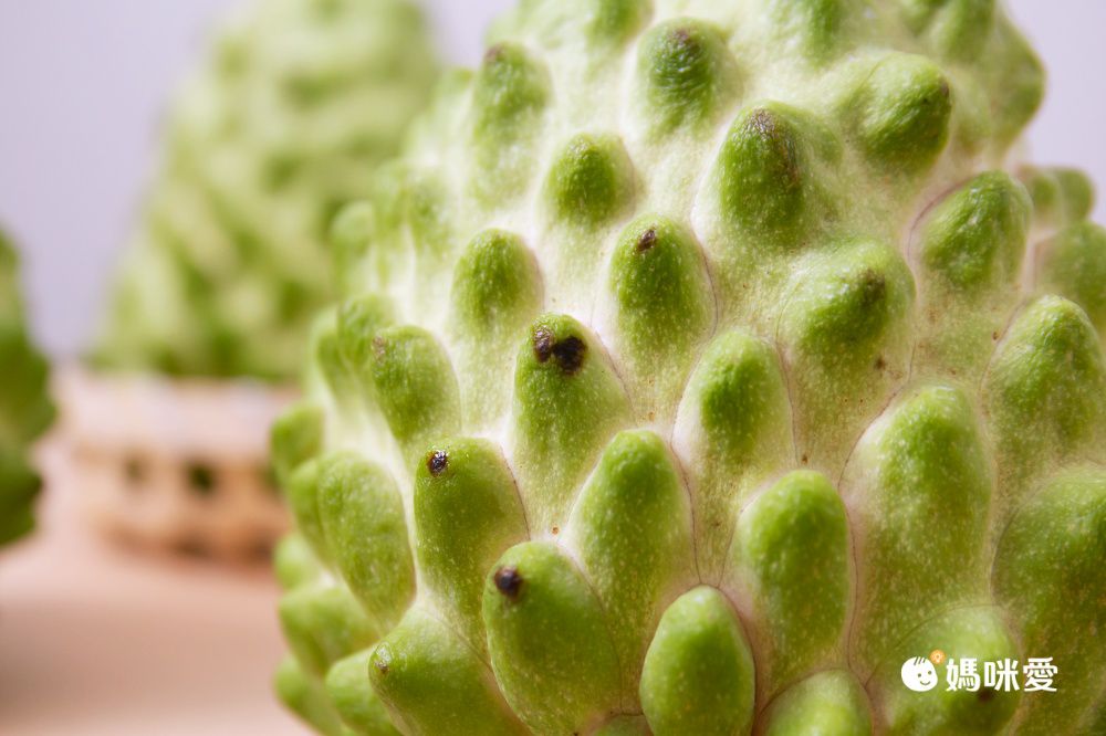 外銷等級 【台東鳳梨釋迦】超大顆！新鮮現採，產地直送。