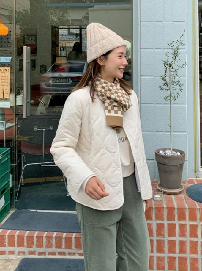 韓國 LANDING - 韓國製絎縫壓紋鋪棉圓領外套-象牙白 (FREE)