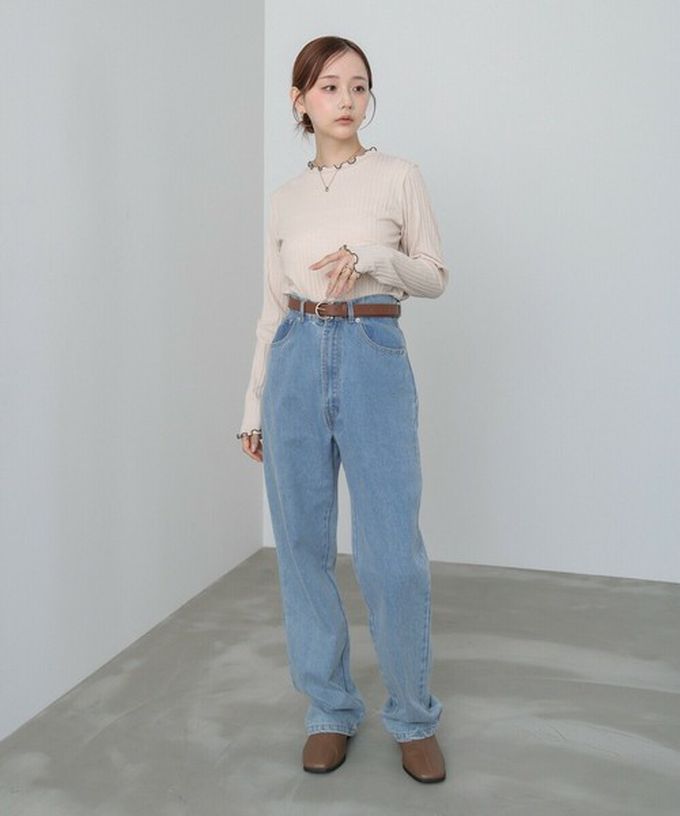 日本 Bab - 木耳滾邊典雅羅紋長袖上衣-高領-淺灰 (M)