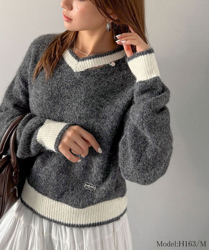 日本 Classical Elf - mily bilet 迷人鎖骨V領簡約針織上衣-象牙米