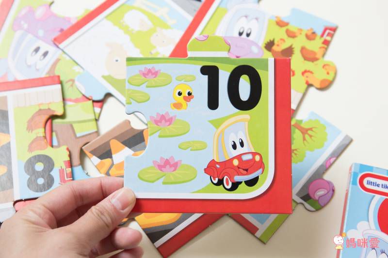 迪士尼英文新書來囉♥♥♥ 冰雪奇緣/海底總動員透過卡通人物加深孩子共讀的印象♬