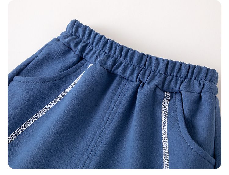 純棉腰鬆緊短褲-裝飾小標籤-卡其色