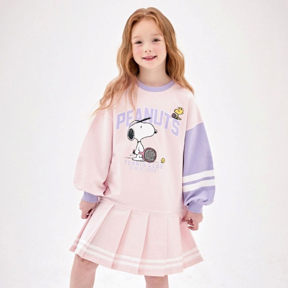 (聯名款)卡通人物史努比長袖百褶裙洋裝-打網球-淡粉X淺紫