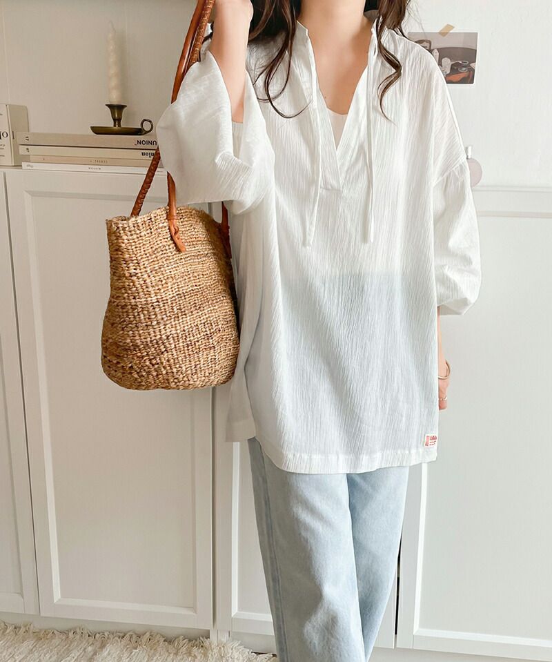 日本 Classical Elf - 溫柔感楊柳細摺綁帶長袖上衣-淺灰棕