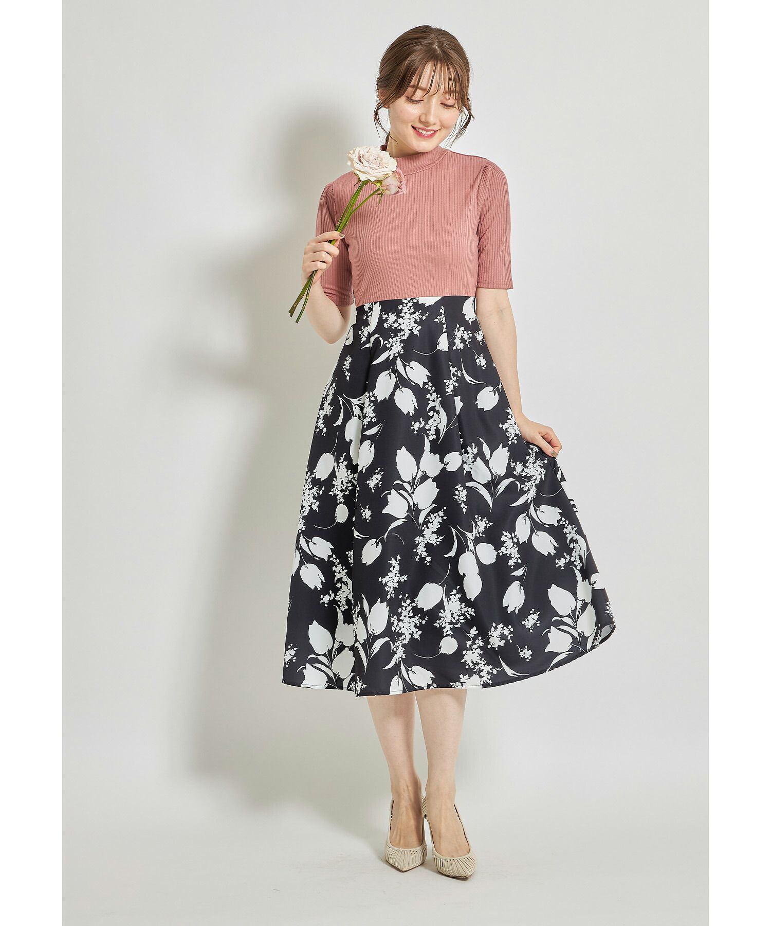 日本 tocco-closet - 修身羅紋拼接洋裝-鬱金香-黑x杏