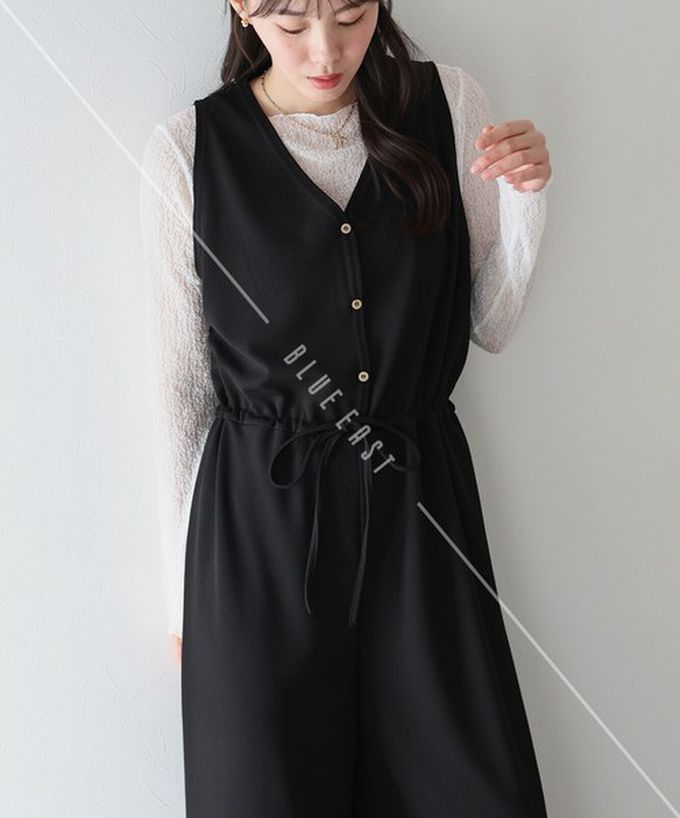 日本 BLUE EAST - 韓國製 簡潔迷人V領無袖連身褲-海軍藍