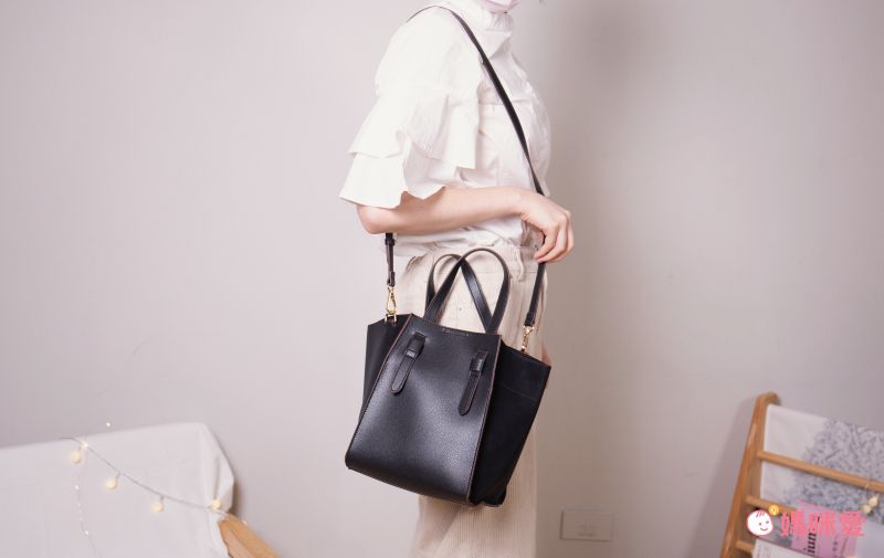 日本 COOCO - 仿皮蝙蝠托特包-氣質杏 (W20*H24*D18.5cm)