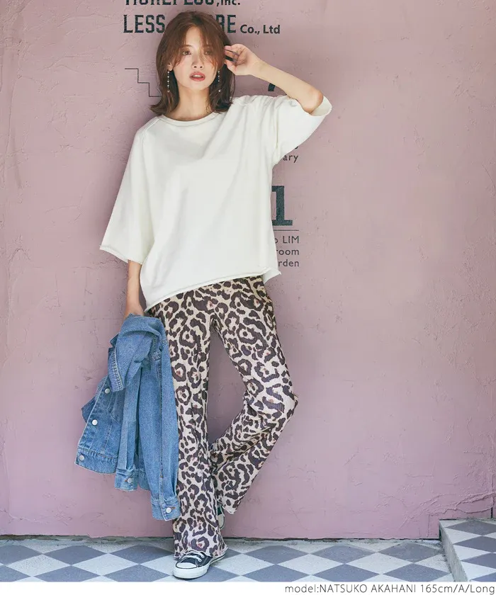 日本 COCA - 時尚彈性細摺垂墜寬褲-斑馬紋