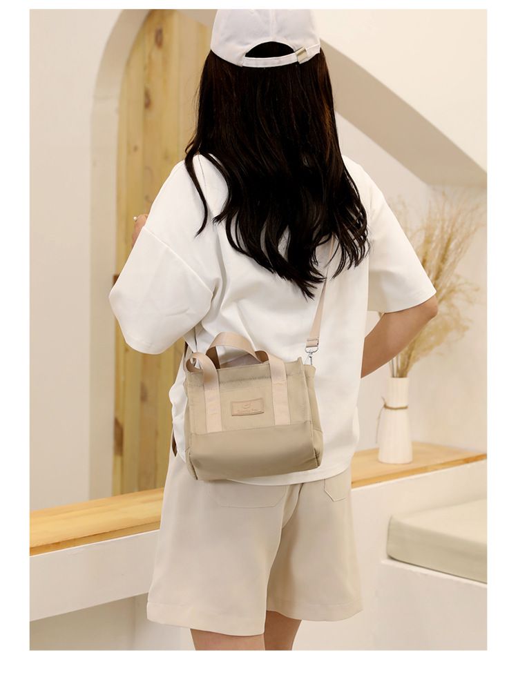 防潑水單肩/斜背小包-黑色 (17x20x12cm)