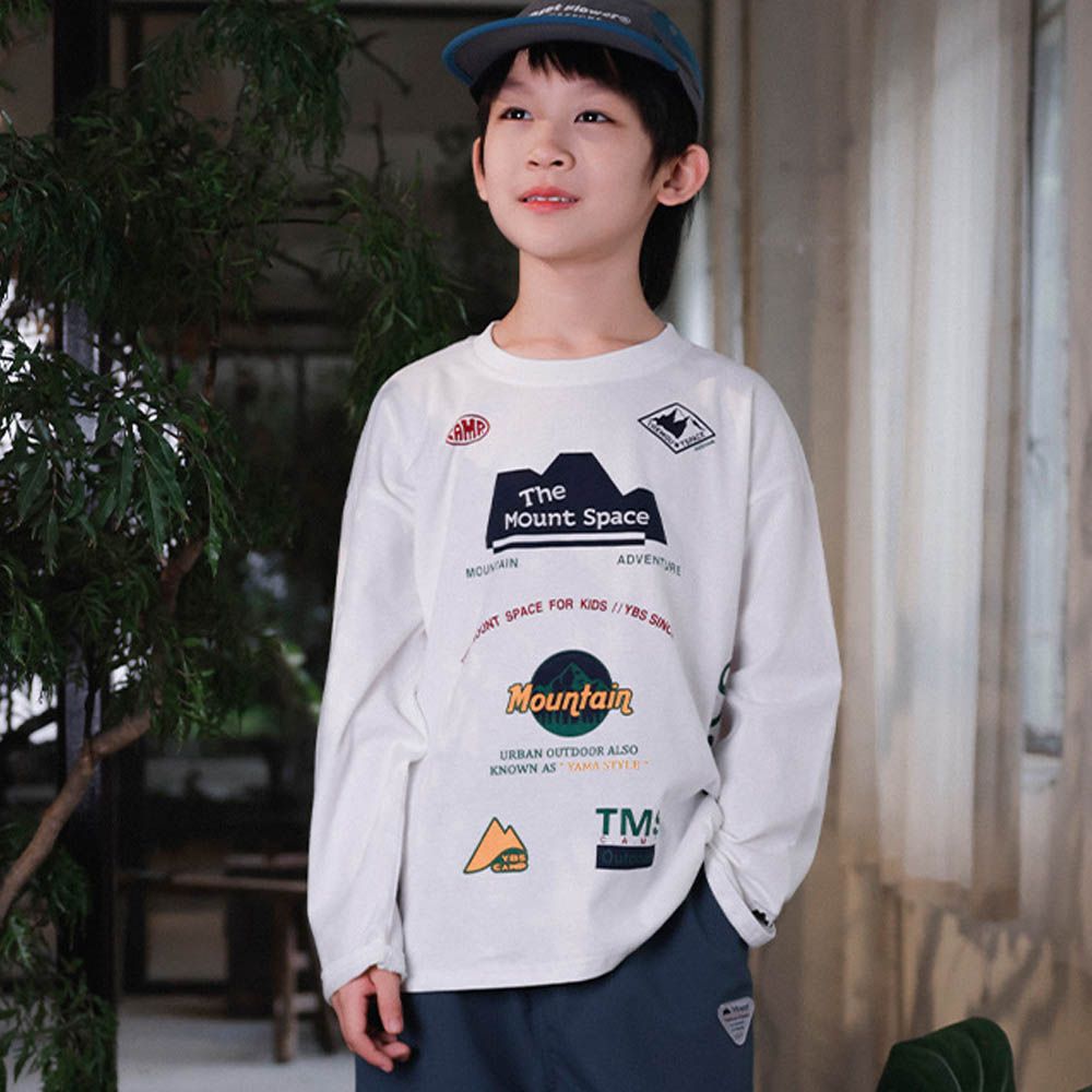 純棉圓領長袖上衣-徽章印花-米白