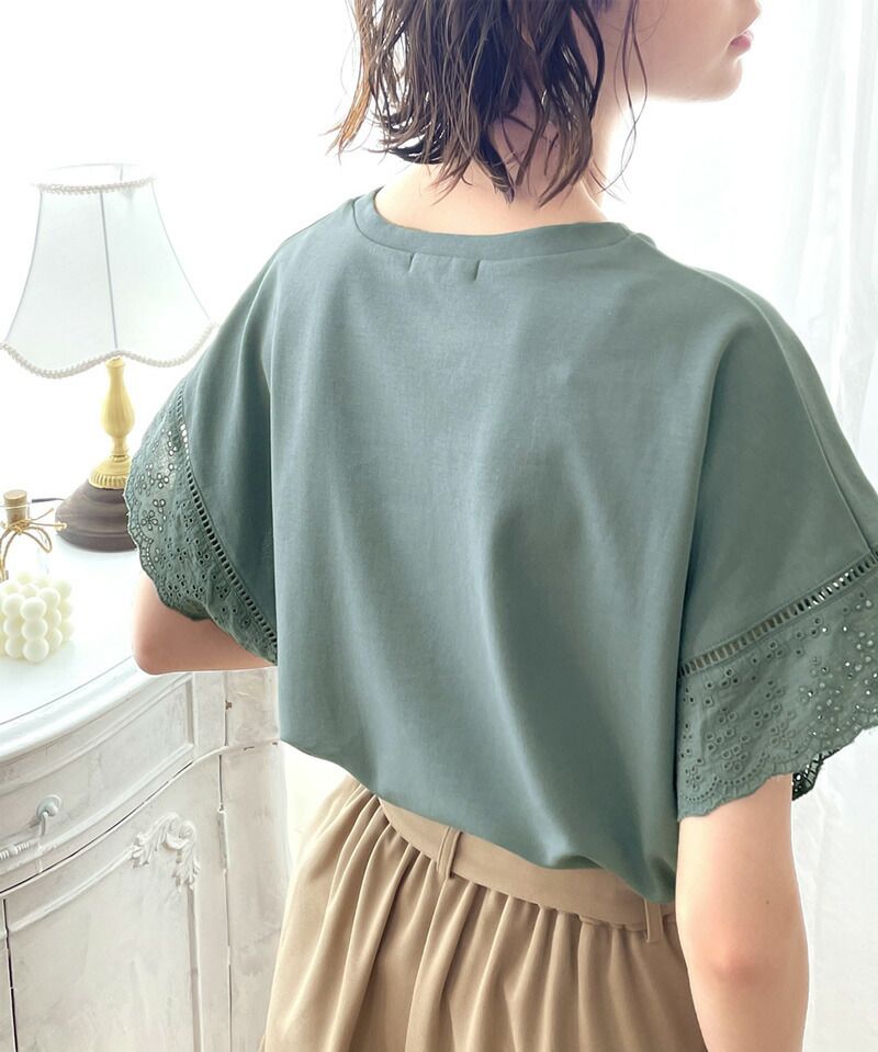 日本 Classical Elf - 100%棉 透氣蕾絲拼接短袖上衣-灰米