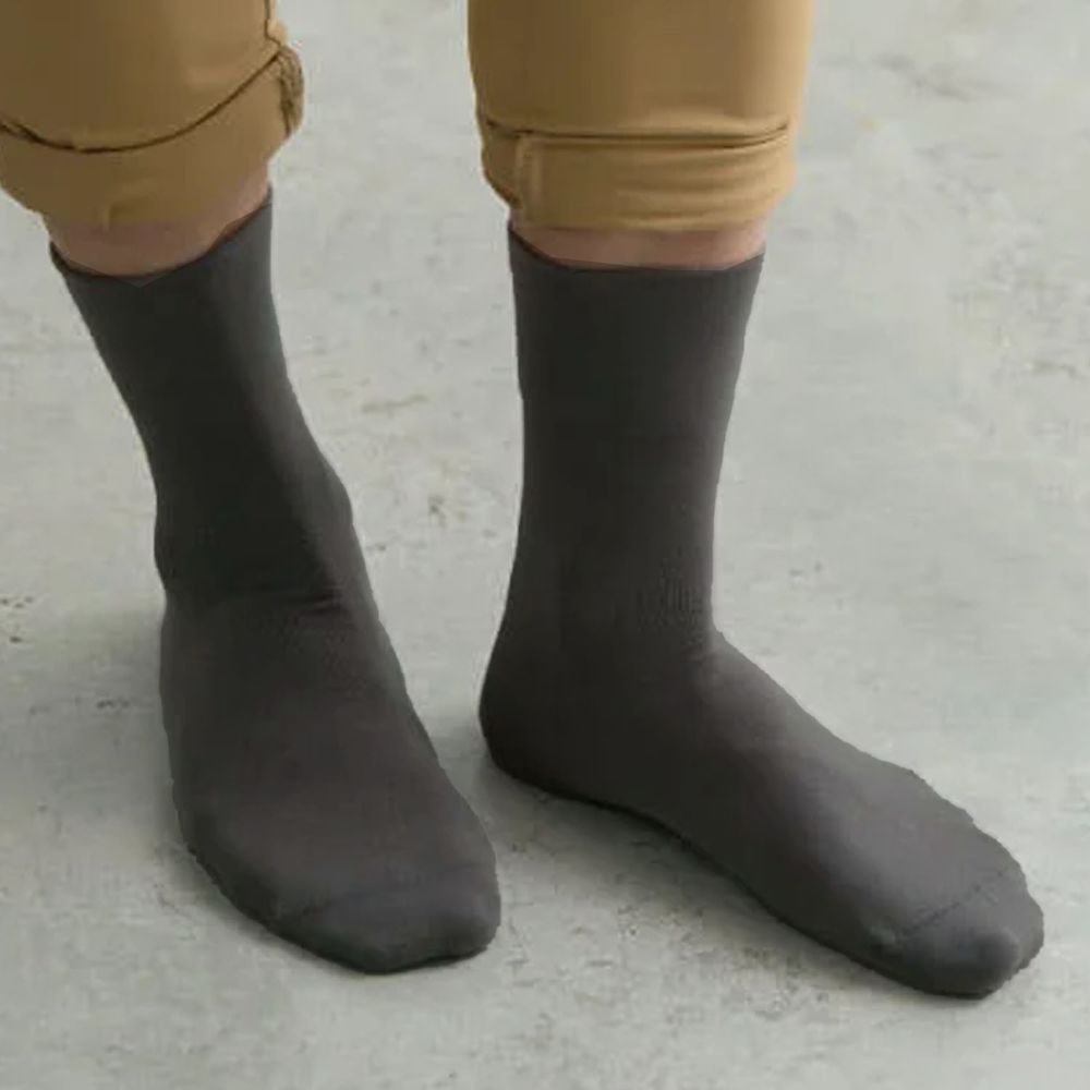 貝柔 Peilou - Supima抗菌萊卡除臭襪-紳士寬口短襪(3雙組)-深灰 (26-28cm)