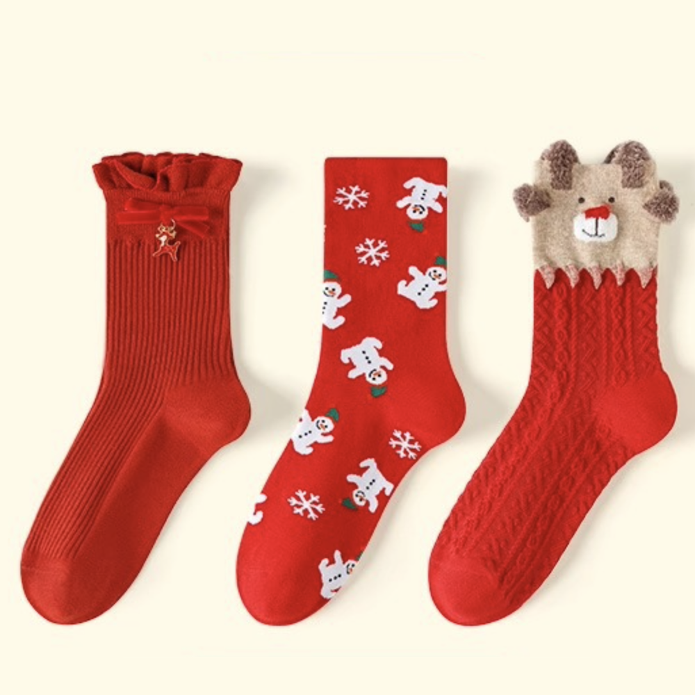 love, charlotte - 聖誕麋鹿主題中筒棉襪 (均碼腳長22cm+) (FREE (腳長22cm+))-3 雙一組