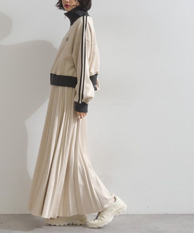 日本 ELENCARE DUE - 俐落低調麂皮百褶長裙-酒紅