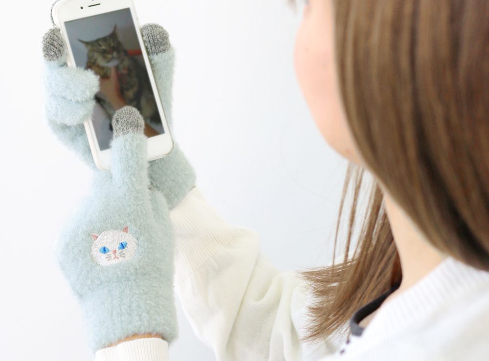 日本 TOMO - (大人)可觸控可愛動物毛絨保暖手套-小灰貓-粉紅