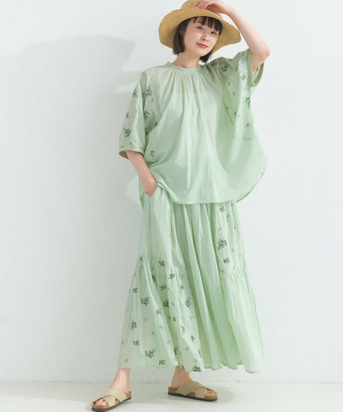 日本 Lupilien - 100%印度棉 優美植物刺繡大寬袖上衣-象牙