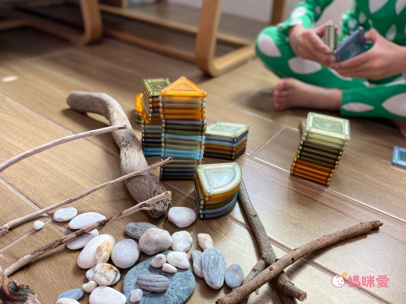 美國 guidecraft - 磁力裸色實心積木-70件