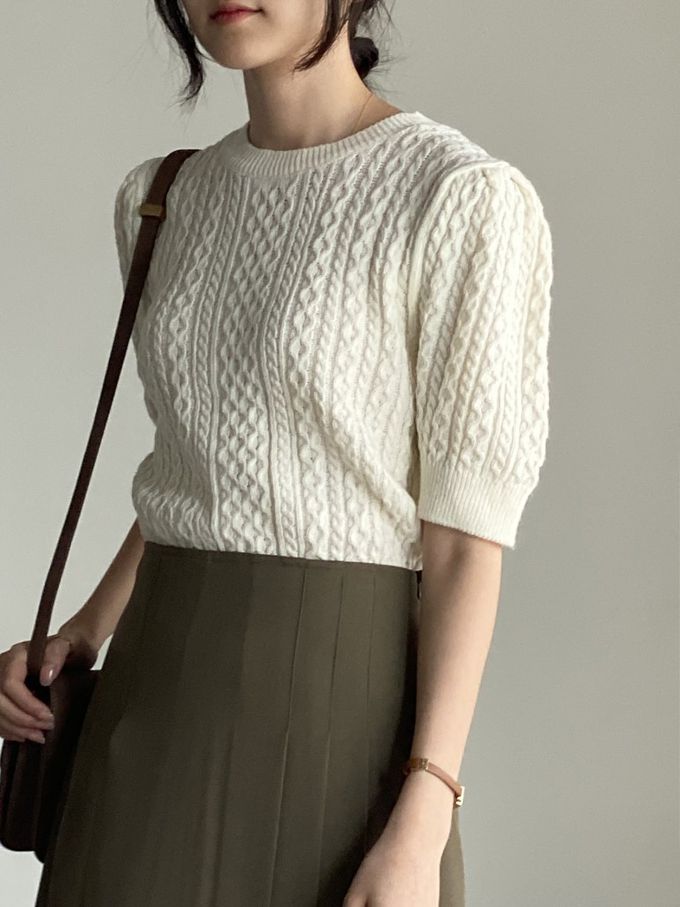 韓國女裝連線 - 麻花辮編織五分袖針織上衣-米白 (FREE)