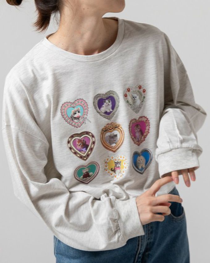 日本 gleam - 可愛貓咪相框寬版長袖T恤-白