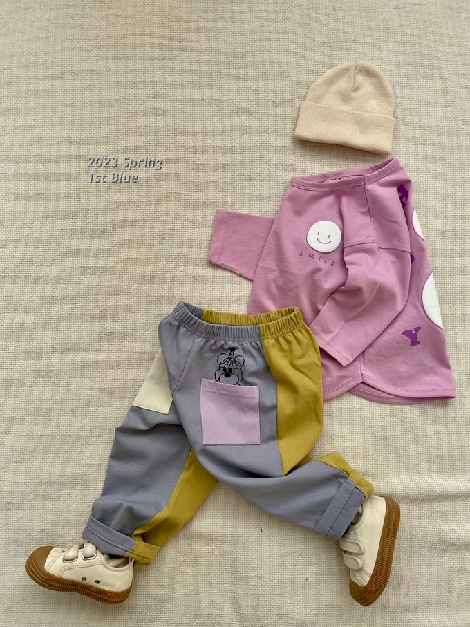 韓國 First Blue - 手繪微笑印長袖上衣-芥黃