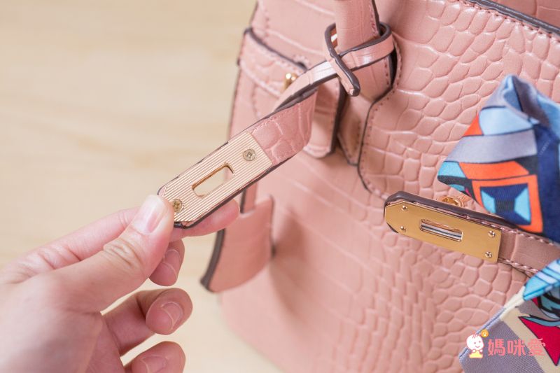 ★ 日本空運金釦絲巾包 #全團免運 ★