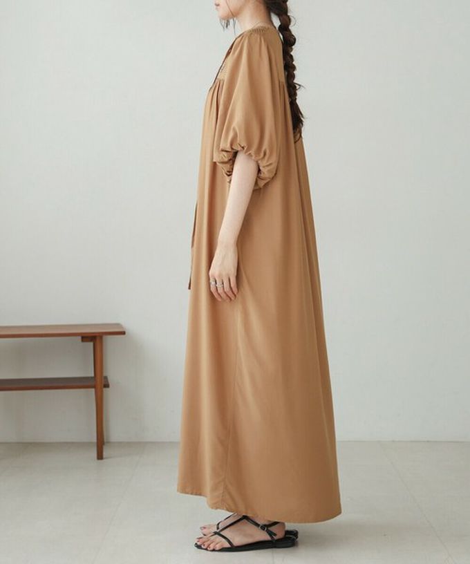 日本 Bab - 領口休閒綁帶泡泡短袖洋裝-經典黑 (M)