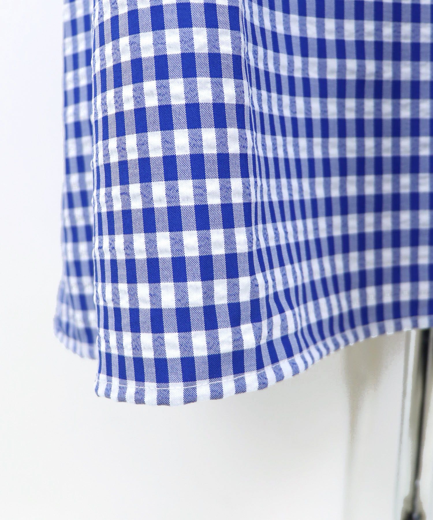 日本 BLUE EAST - 文藝方領大泡泡袖洋裝-格紋-黑