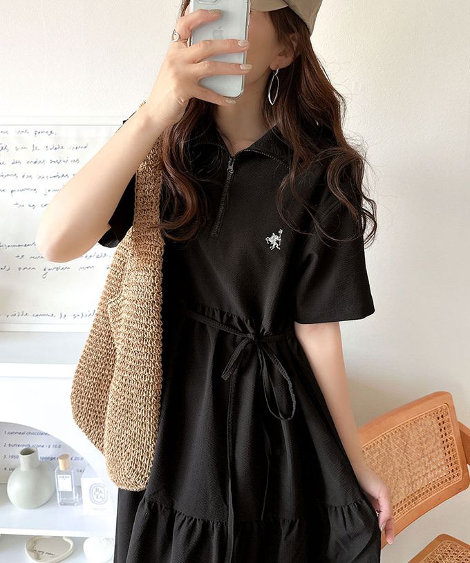 日本 Classical Elf - 簡約logo運動風半拉鏈短袖洋裝-象牙