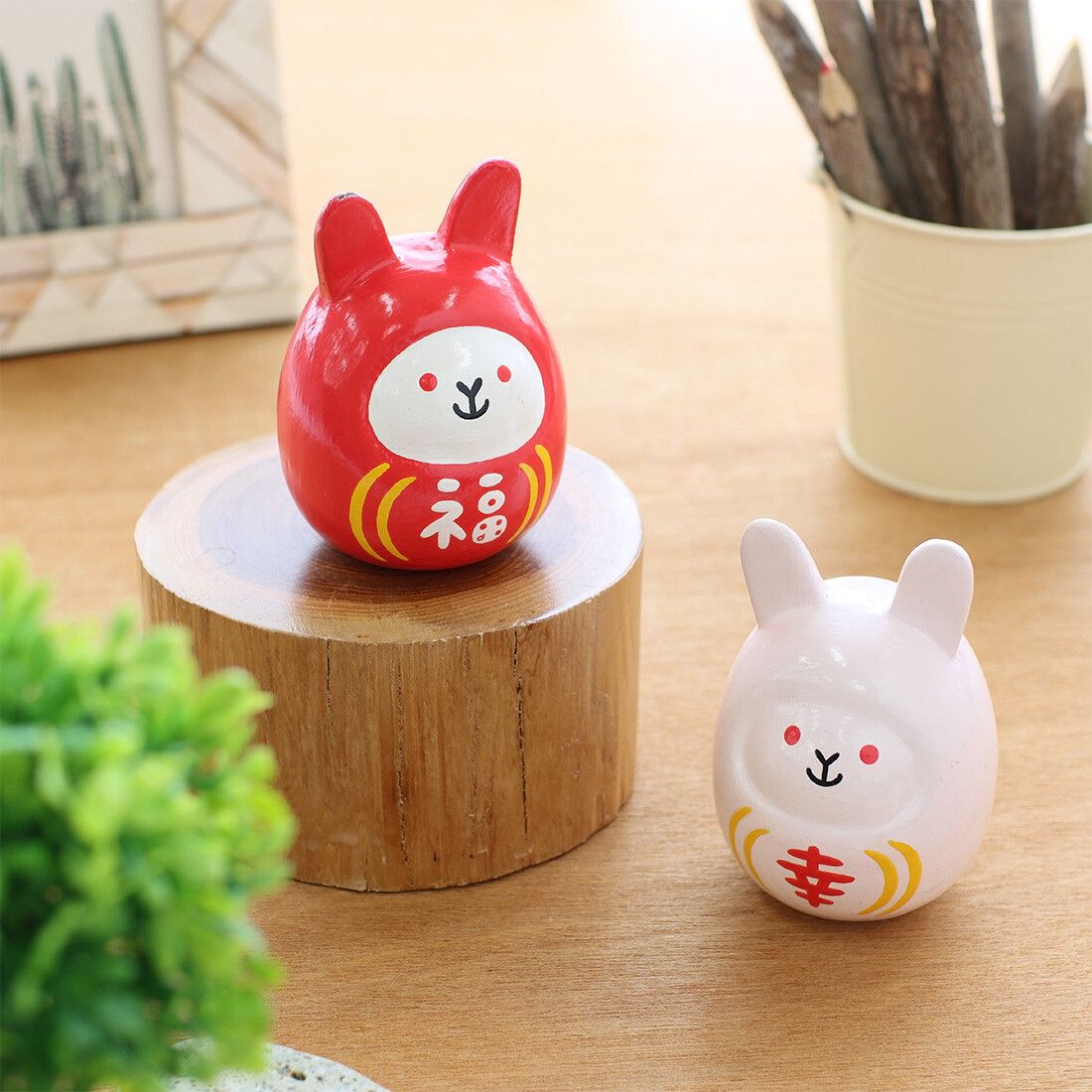 日本代購 - 木製兔兔不倒翁招福新年擺飾-1入組-白 (6×9cm)