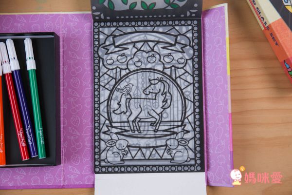 在家擁有小小畫室【澳洲 Tiger Tribe】旅行著色盒＆窗花彩繪