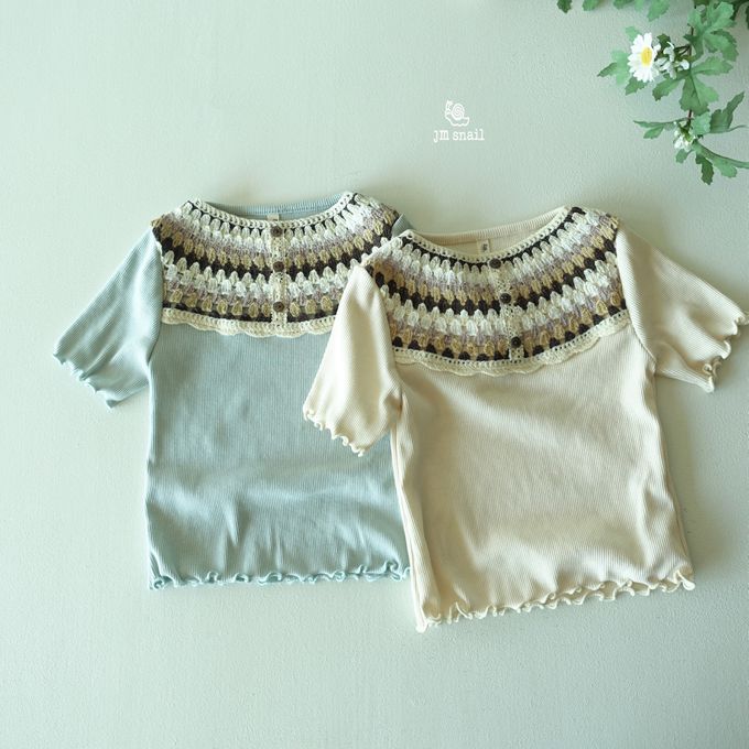 韓國 Jmsnail - 胸前針織花邊裝飾短袖上衣-米白