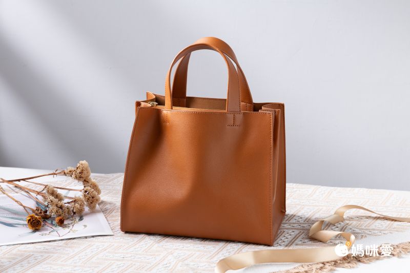 日本 MURA - [樂天NO.1] Square輕量皮革方形托特包-深可可 (26x23x16cm)