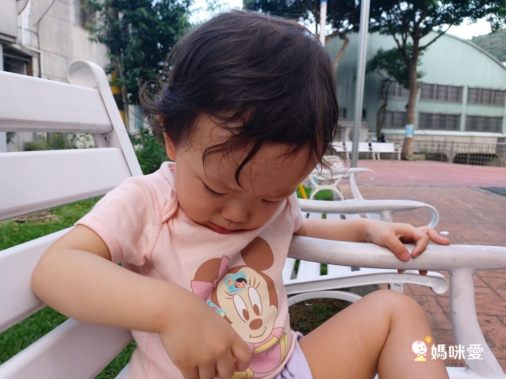 ↘44折！泰國Kindee 卡通防蚊手環/ 嬰幼兒防蚊液，成分有機！