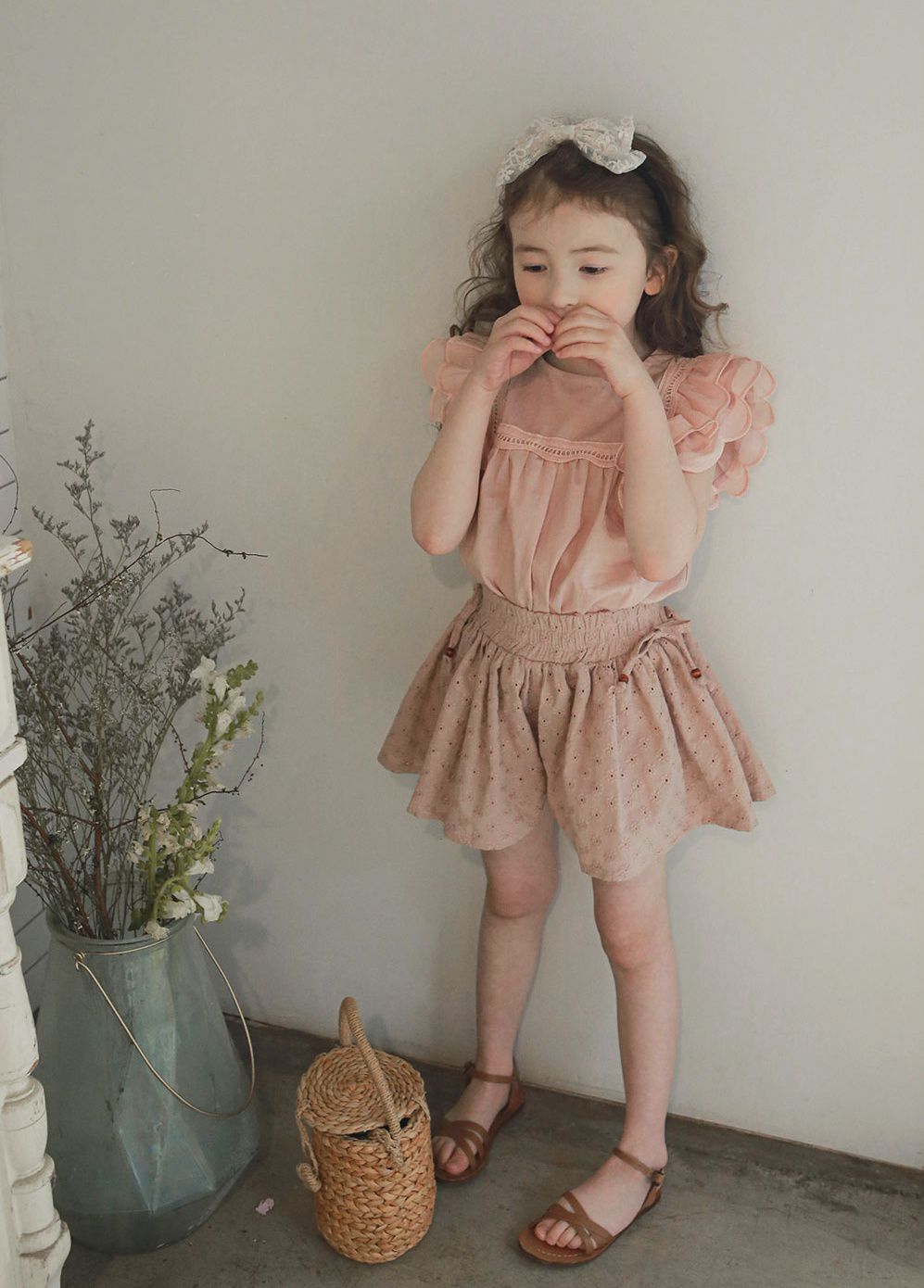 韓國 PuellaFLO - 刺繡後空花朵寬褲裙-藕粉